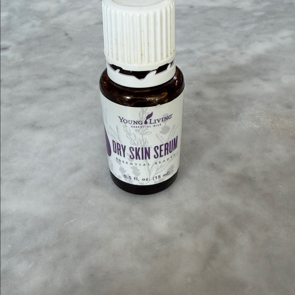 Young Living Dry Skin serum